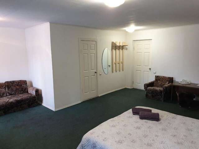 Отели типа «постель и завтрак» Mini Hotel Vesna Днепр-7